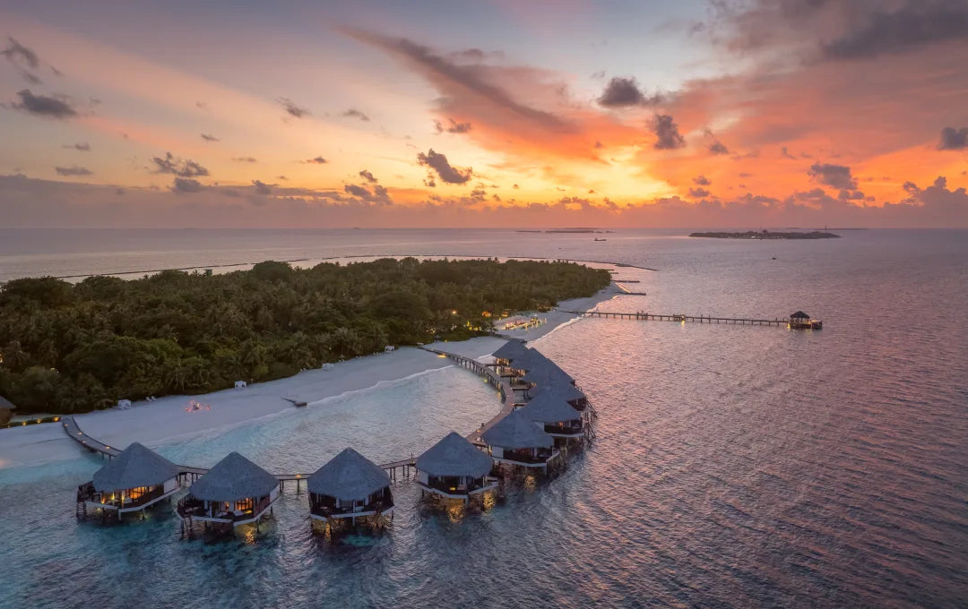 Adaaran Select Meedhupparu Maldives | 7‑Night All‑Inclusive Holiday with Flights