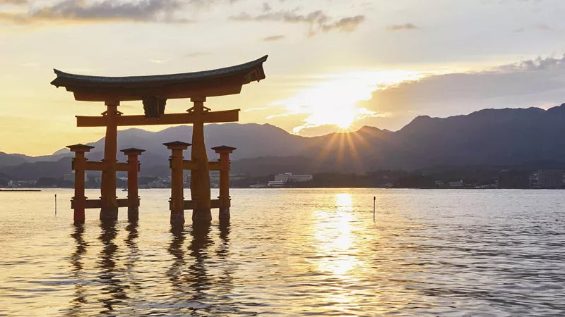 Splendours of Japan - Tokyo - Miyajima Island, Kyoto & More