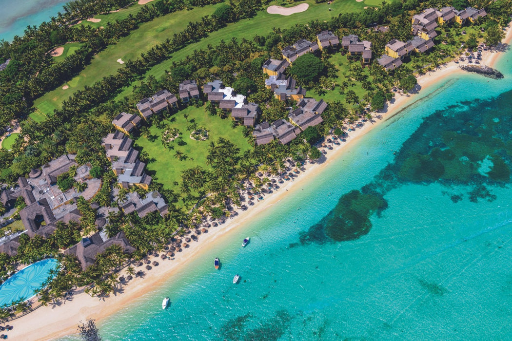 Paradis Beachcomber Golf Resort & Spa