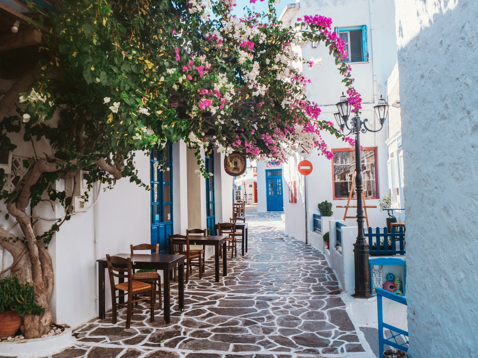 Delve Deep : Greek Islands